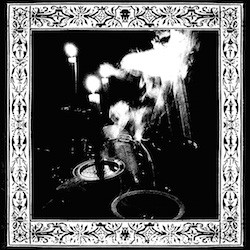 Trono Al&#233;m Morte - O Olhar Atento da Escurid&#227;o (2017) Album Info